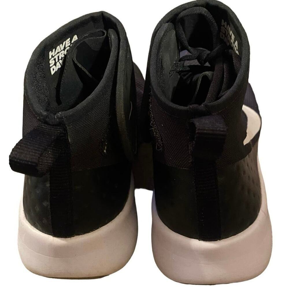 NIKE Women's Air Zoom High Tops w/ Hook & Loop, Black/White, Size 8 - Picture 2 of 9